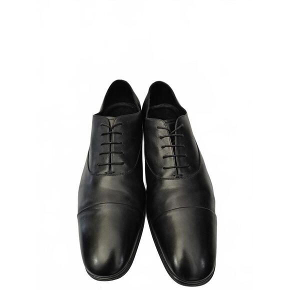 Salvatore Ferragamo Black Leather Cap Toe Lace Up Oxford Dress Shoe